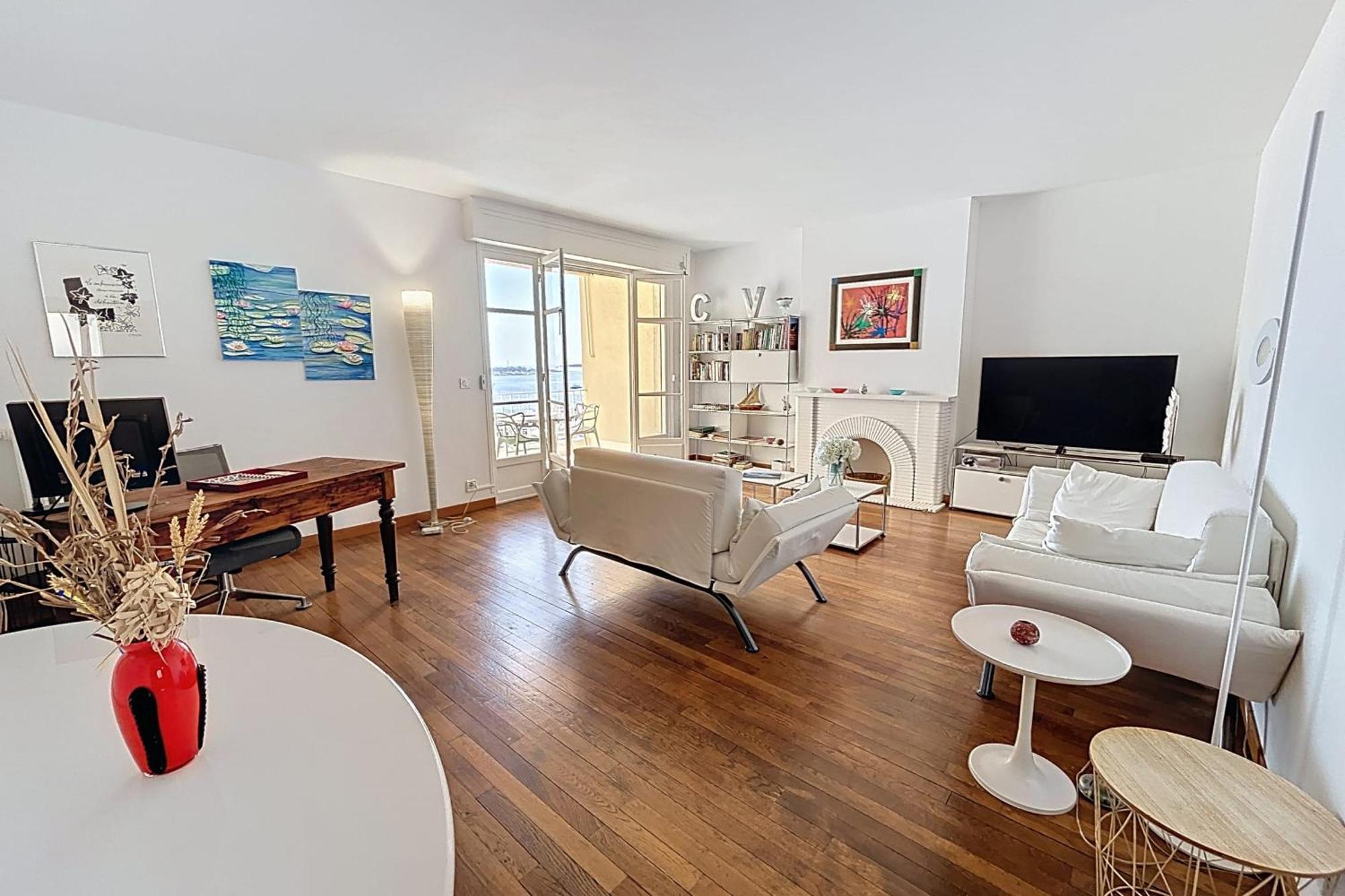 Apartment Baie The Superb 2 Bedroom With Sea View Terrace